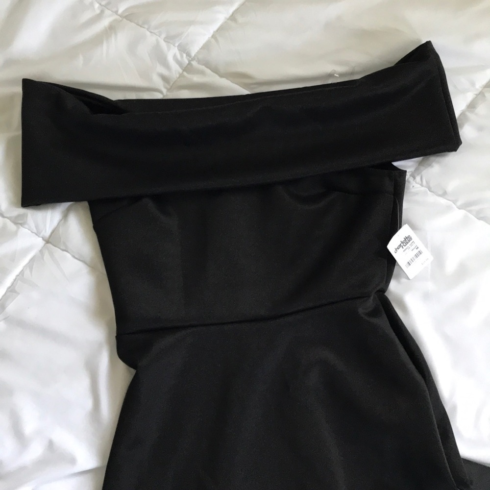 Dress - Picture 3 of 3
